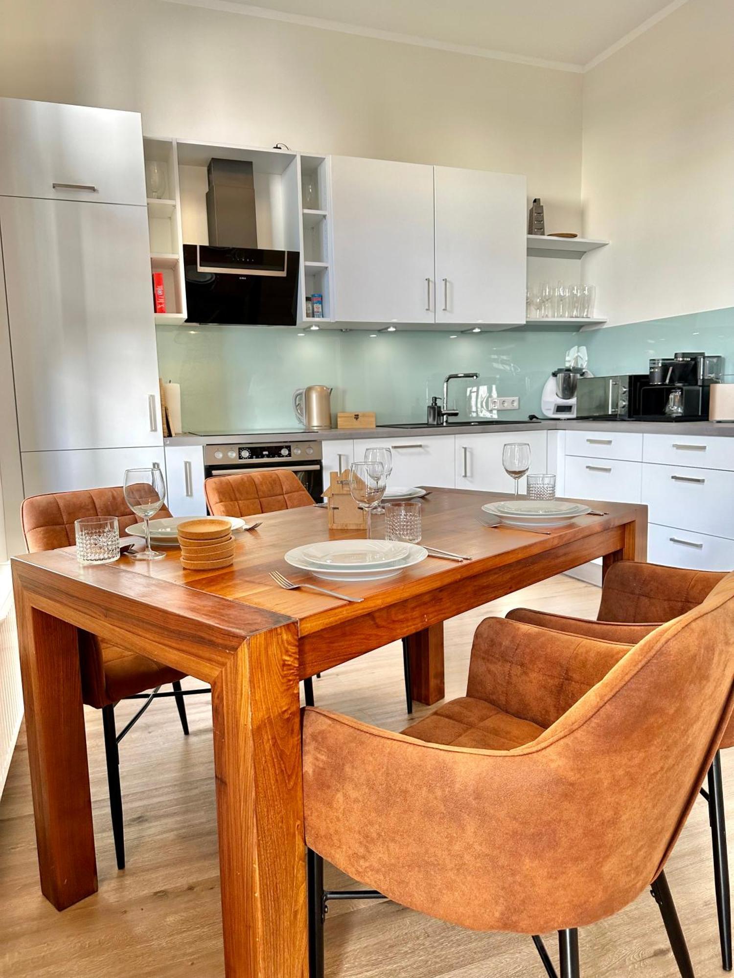 Exklusives City-Apartment Im Herzen Oldenburgs Mit Balkon Und Parkplatz A36 מראה חיצוני תמונה