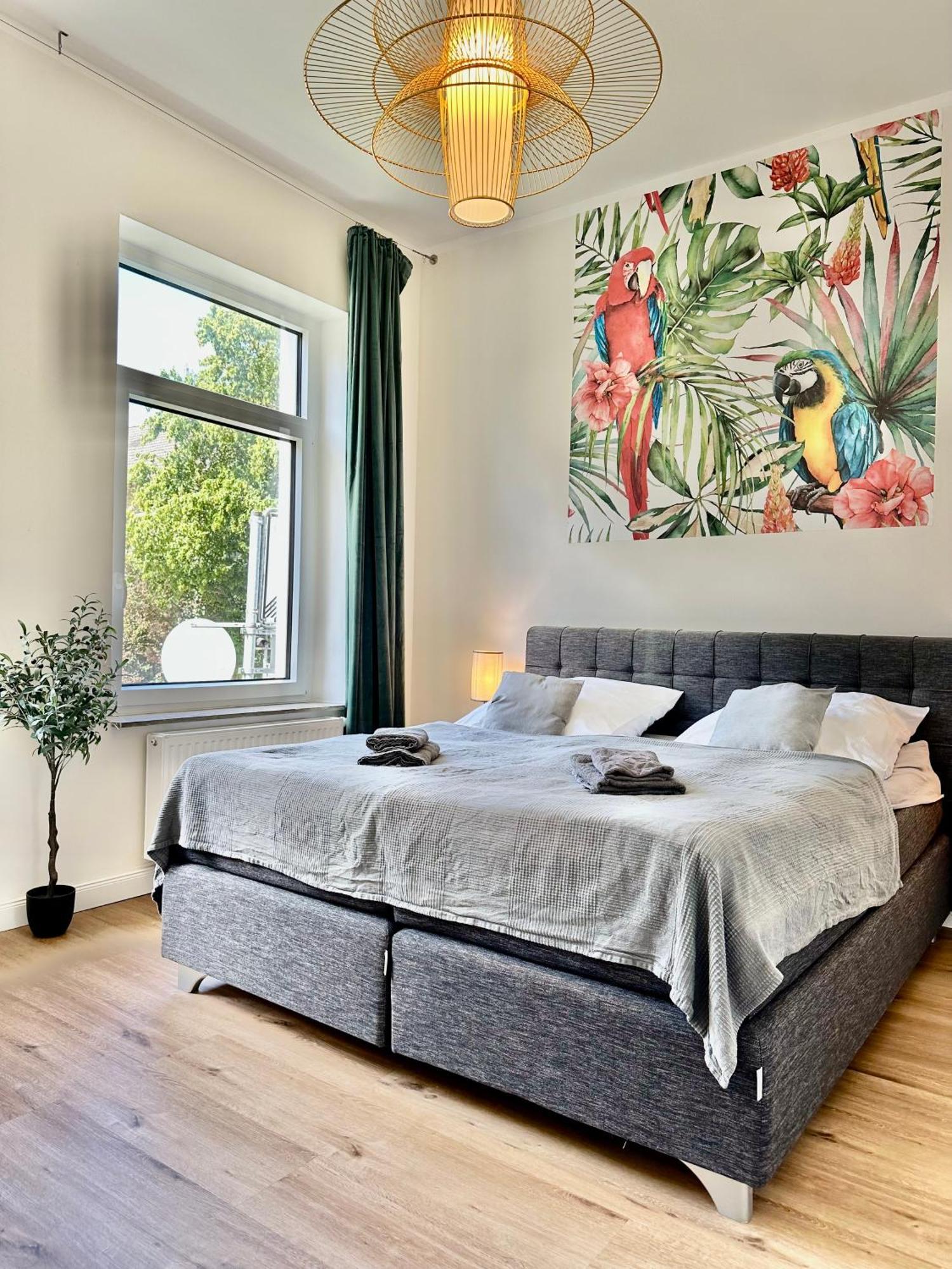 Exklusives City-Apartment Im Herzen Oldenburgs Mit Balkon Und Parkplatz A36 מראה חיצוני תמונה